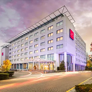 Отель Ramada By Wyndham Amsterdam Airport Schiphol