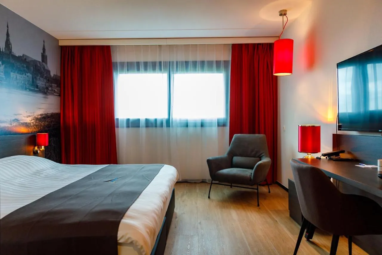 Bastion Hotel Amsterdam Airport Хоофддорп 4*,