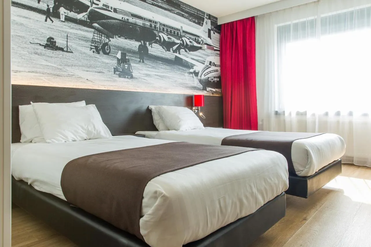 Bastion Hotel Amsterdam Airport Хоофддорп